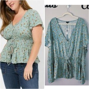 NWT Torrid Green Floral Gauze Waist Tie Detail Flutter Sleeve Blouse Top Size 6X